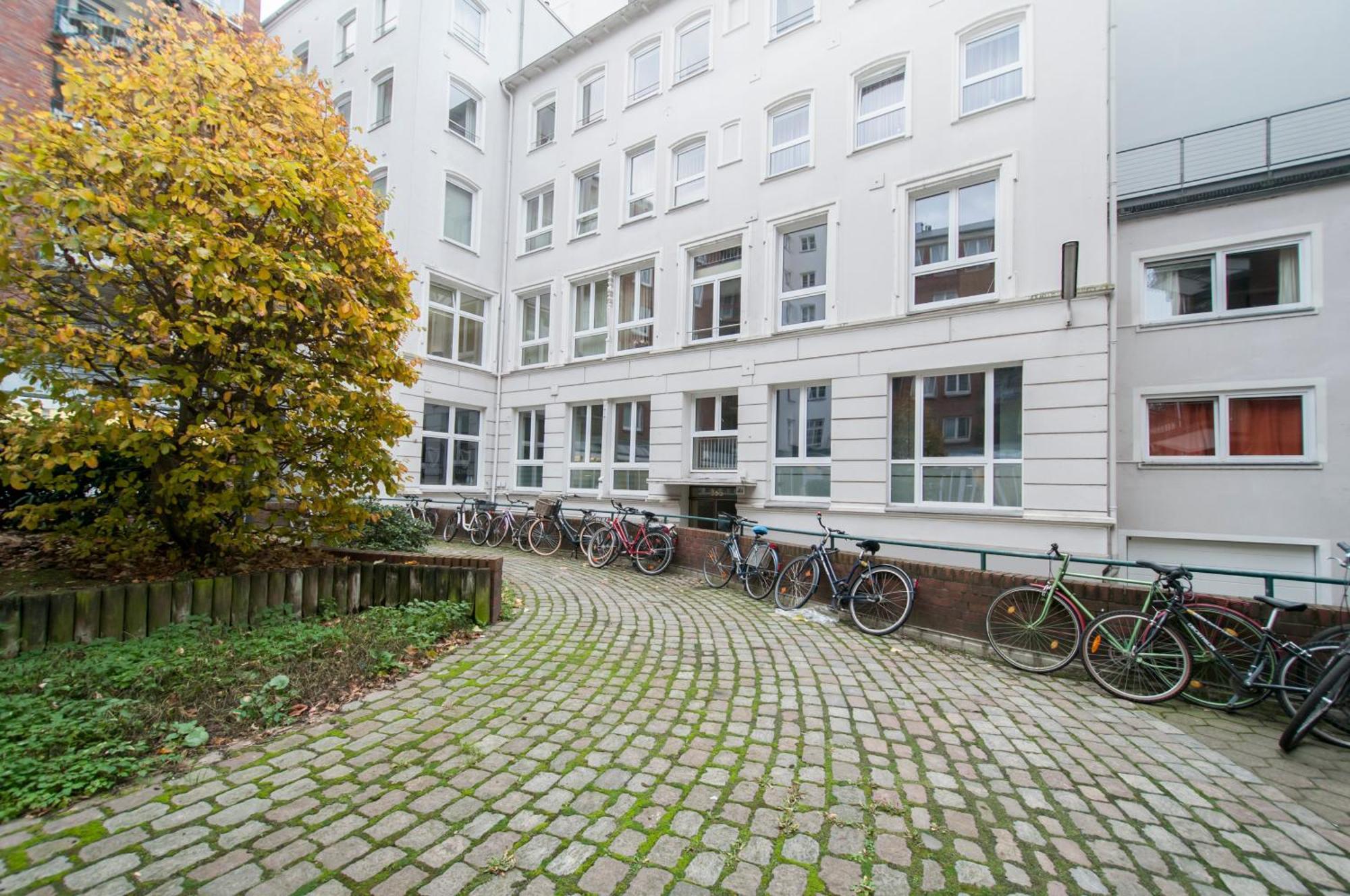 Appartements In Der Historischen Deichstrasse Contactless Check In Hamburg Luaran gambar